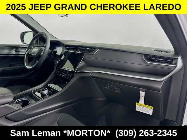 New 2025 Jeep Grand Cherokee Laredo image 27