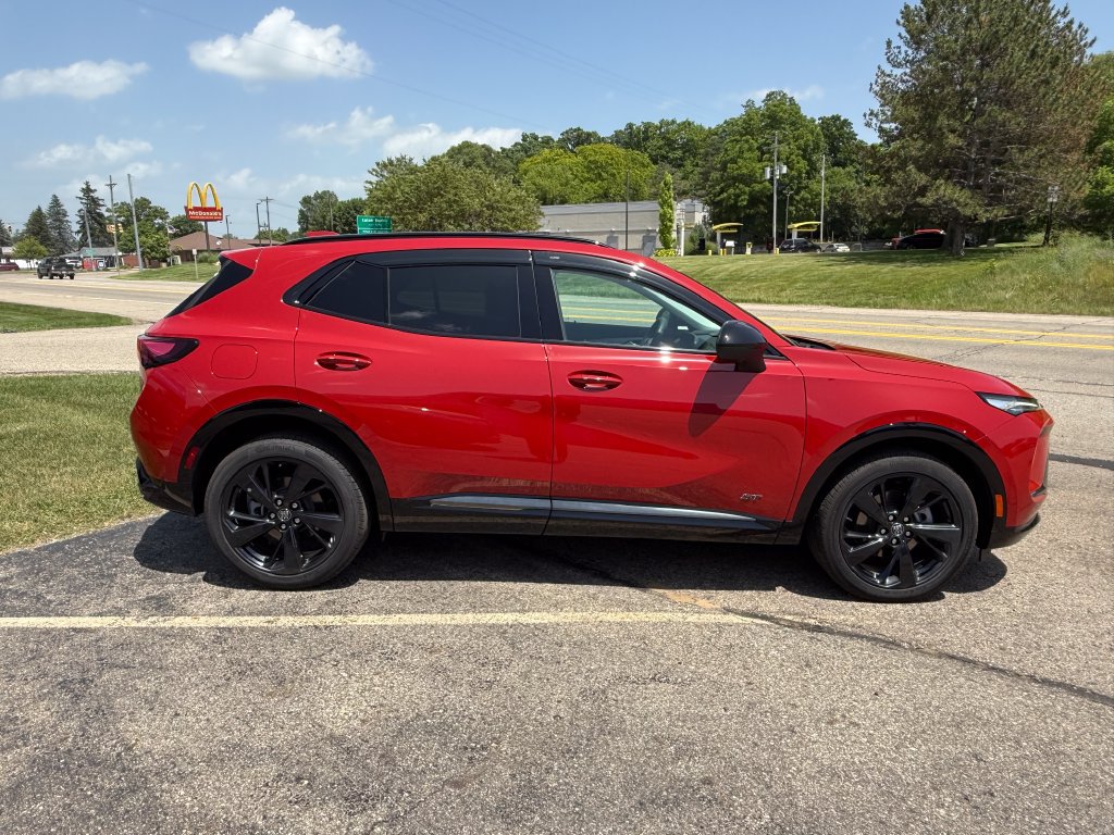 Certified 2026 Buick Envision Sport Touring AWD/4WD image 7