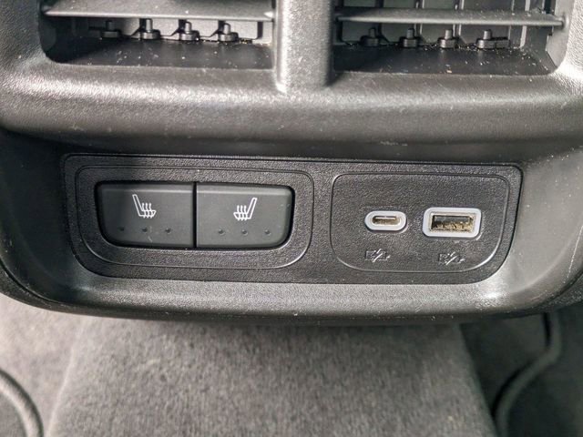 Used 2019 Cadillac XT4 Premium Luxury w/ Enhanced Visibility Package FWD image 15