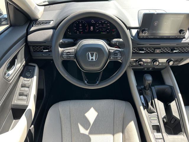 New 2025 Honda Accord SE image 32