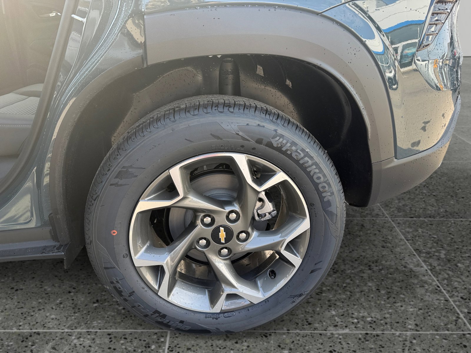 New 2026 Chevrolet Trax LT w/ Driver Confidence Package FWD image 14