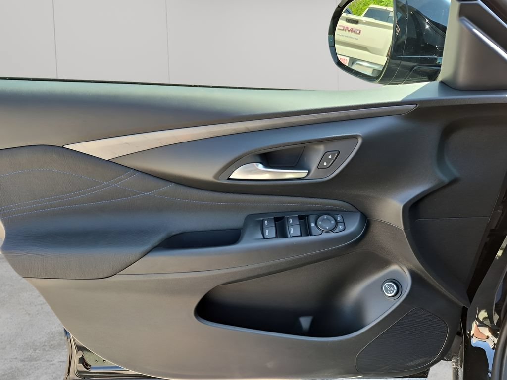 New 2026 Buick Envista Sport Touring w/ Convenience I Package FWD image 29