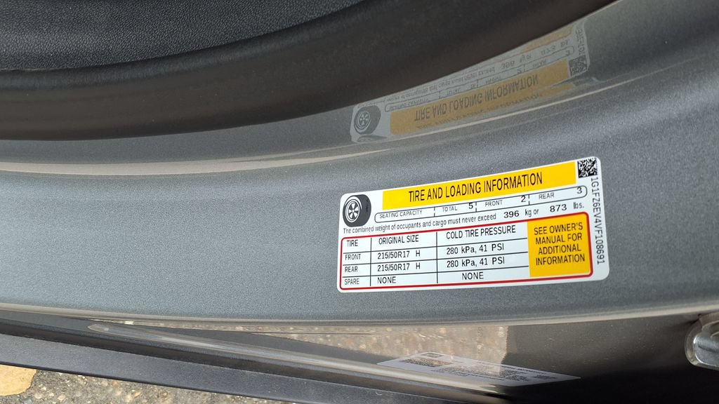 New 2027 Chevrolet Bolt RS w/ Technology Package FWD image 37