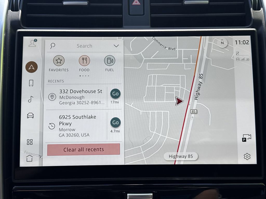 Used 2025 Land Rover Discovery S image 31