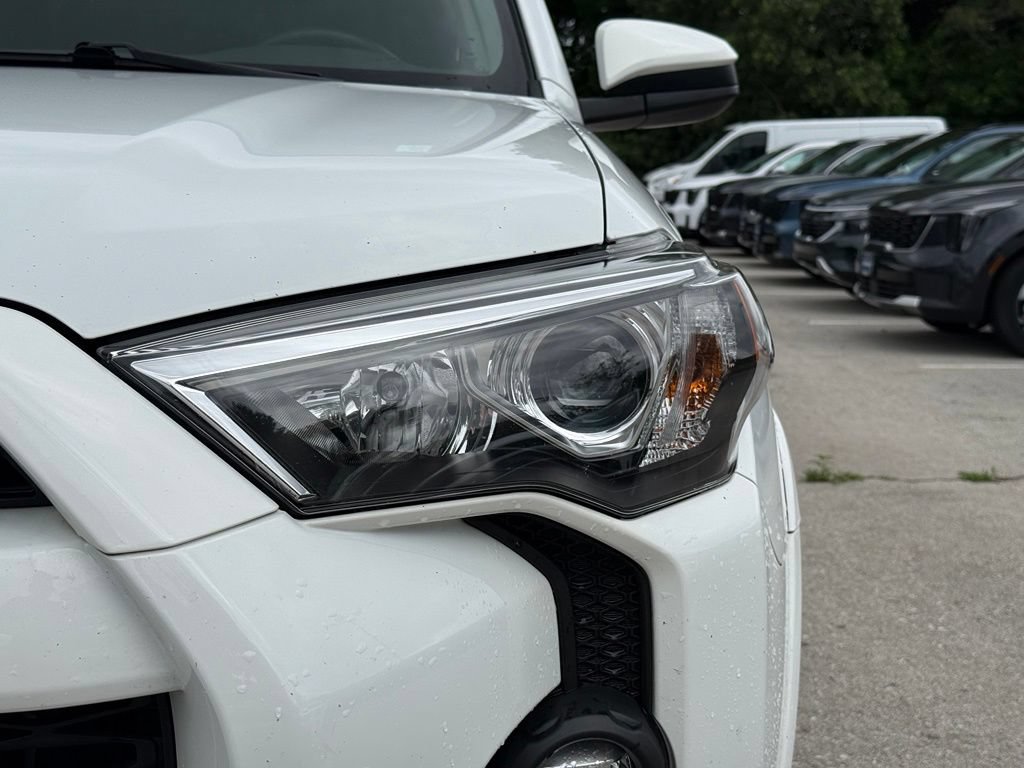 Used 2024 Toyota 4Runner SR5 RWD image 4
