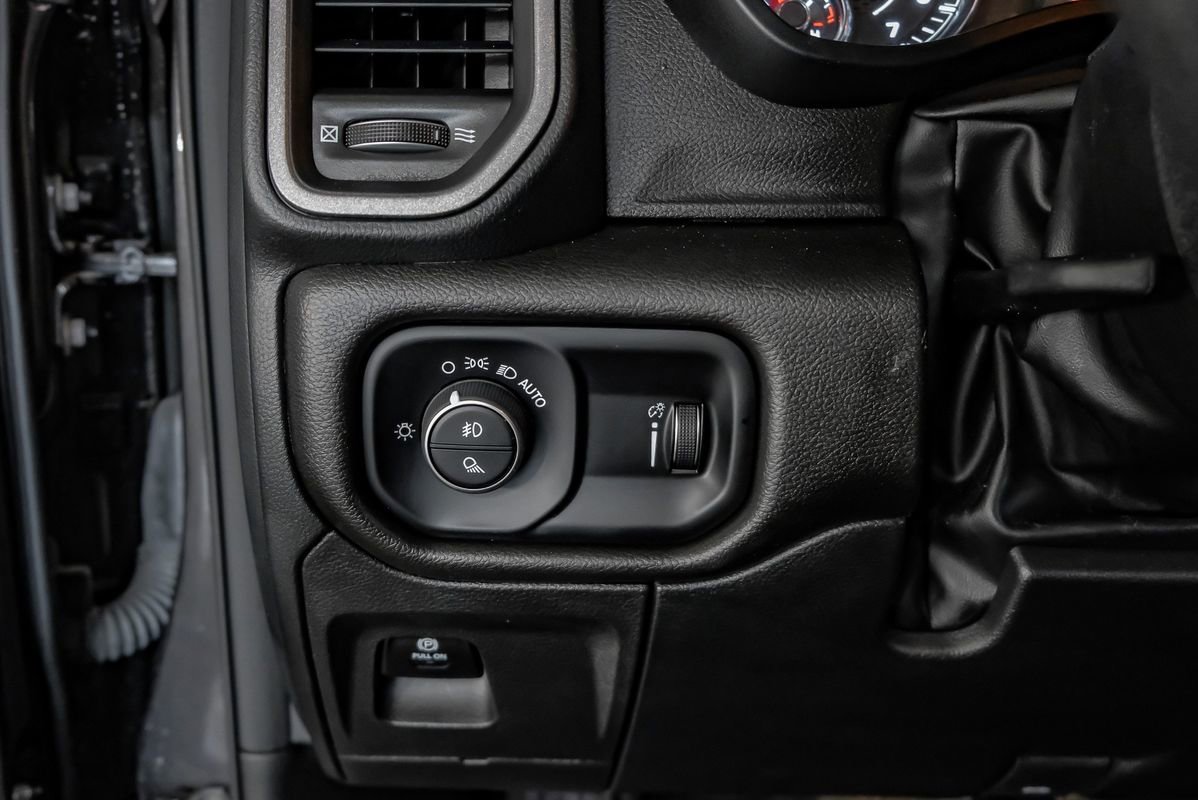 Used 2025 RAM 1500 Tradesman w/ Night Edition image 26