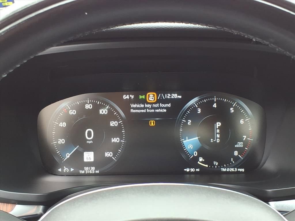 Used 2021 Volvo S60 T5 Momentum w/ Climate Package image 17