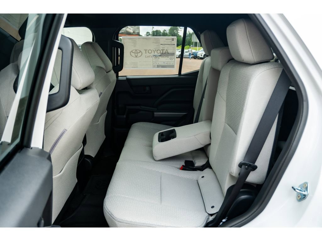 New 2026 Toyota 4Runner SR5 RWD image 15