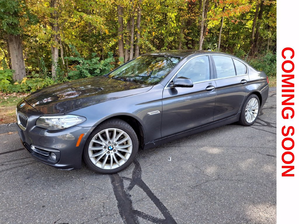 Used 2015 BMW 528i Sedan RWD image 1