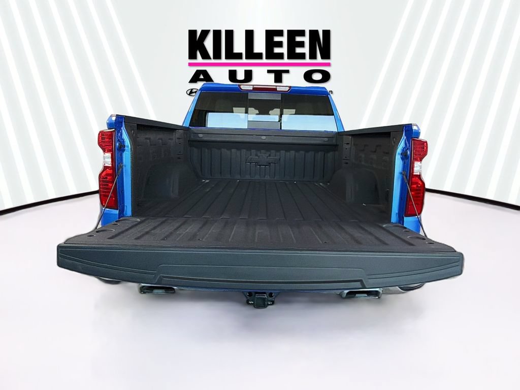 Used 2025 Chevrolet Silverado 1500 LT w/ Z71 Off-Road Package AWD/4WD image 31
