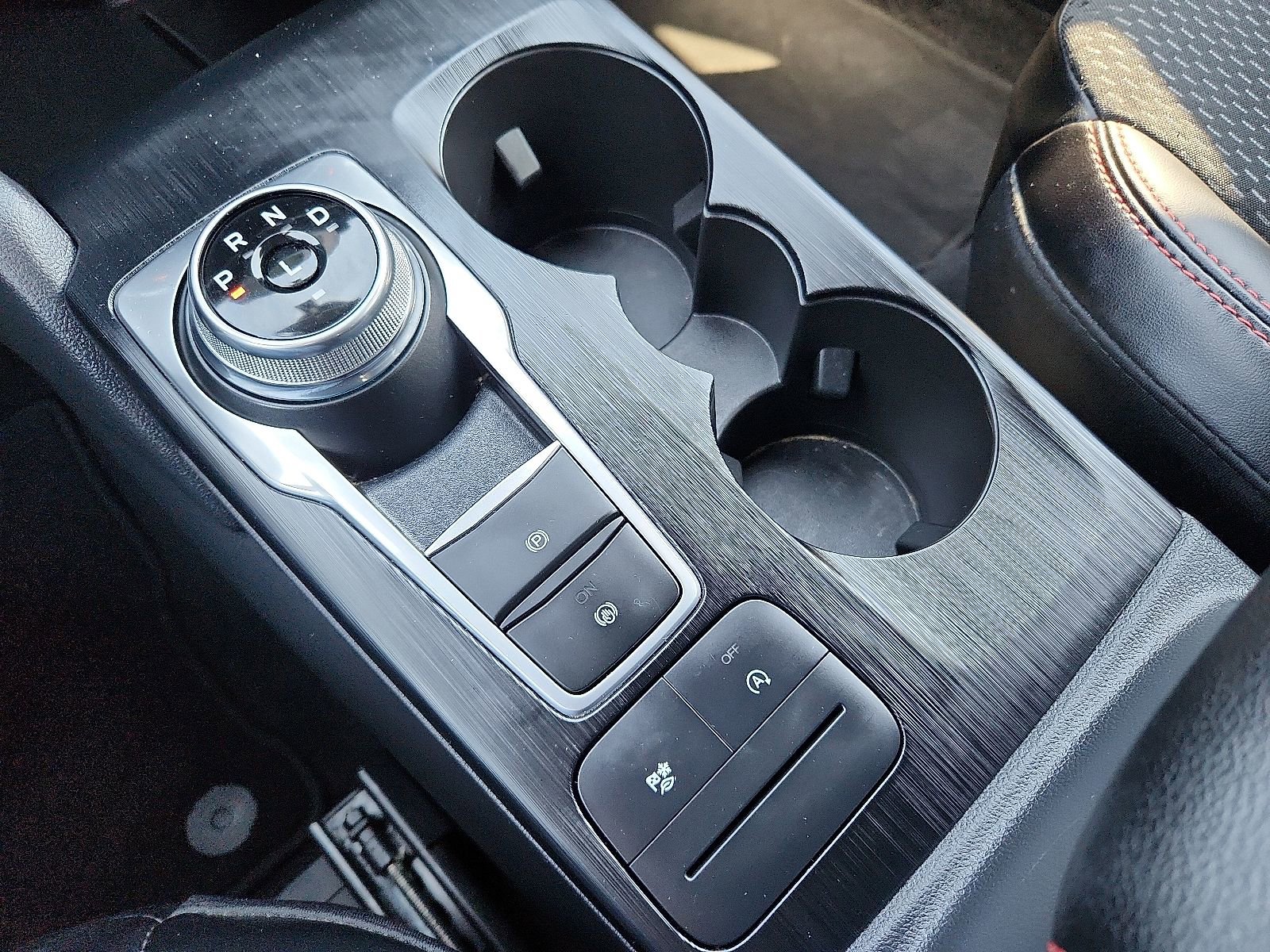 Used 2025 Ford Escape ST-Line image 12