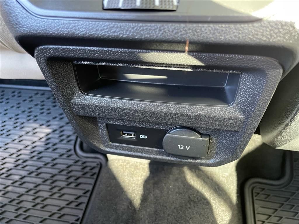 Used 2020 Volkswagen Tiguan SE w/ Panoramic Sunroof Package image 25