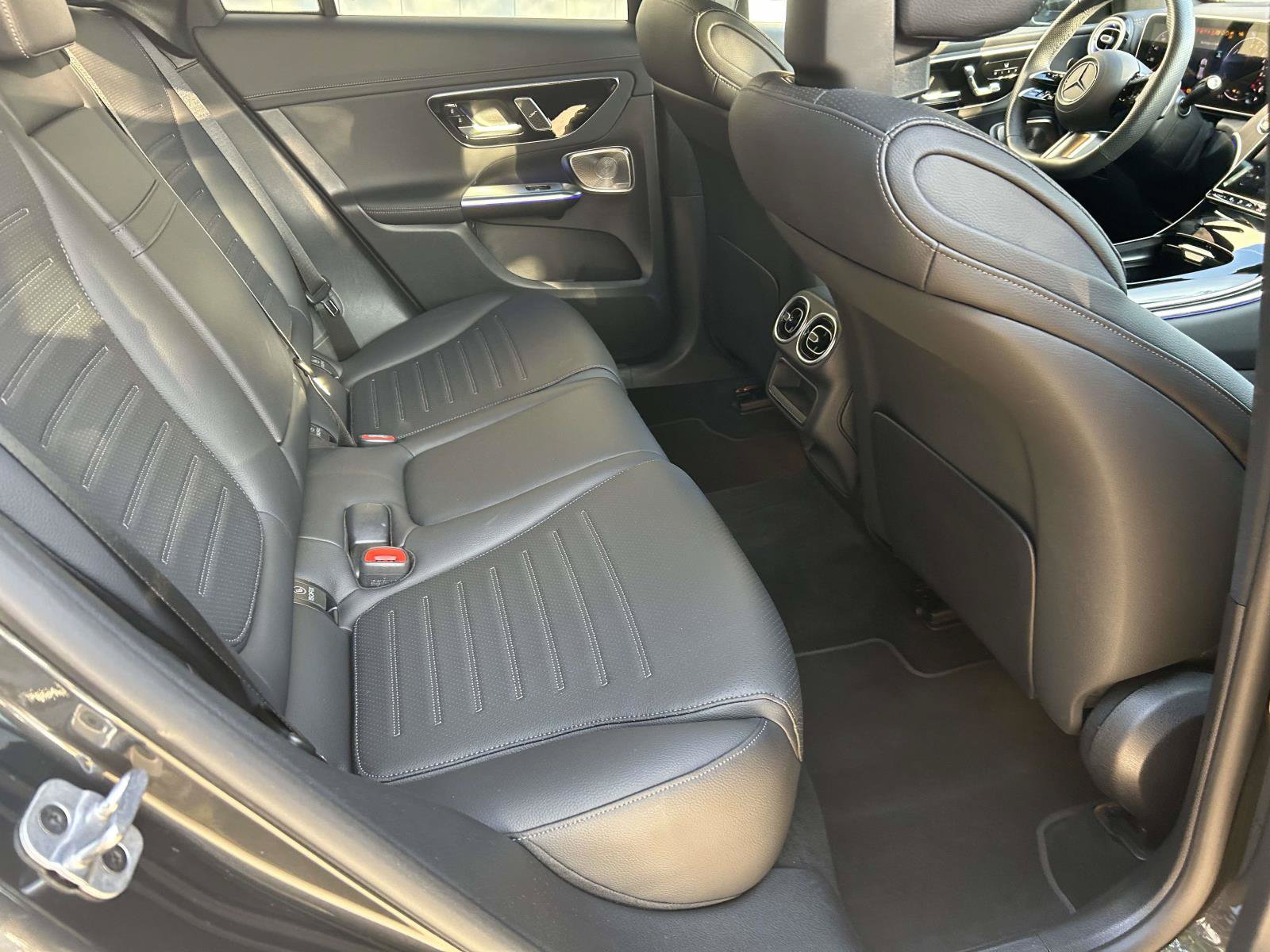 Certified 2025 Mercedes-Benz GLC 350e 4MATIC image 42