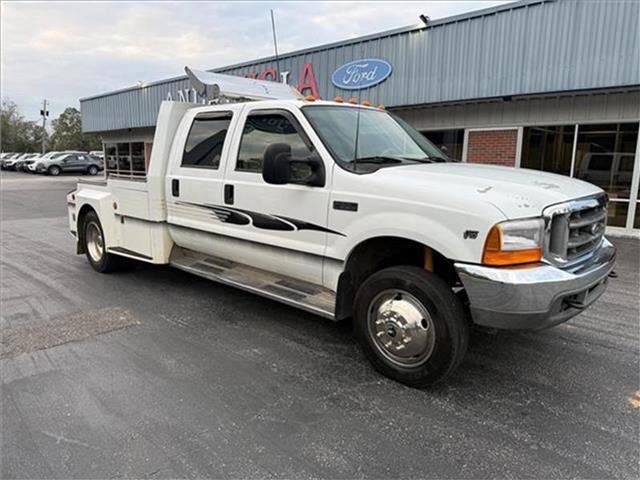Used 2001 Ford F550 2WD Crew Cab Super Duty image 22