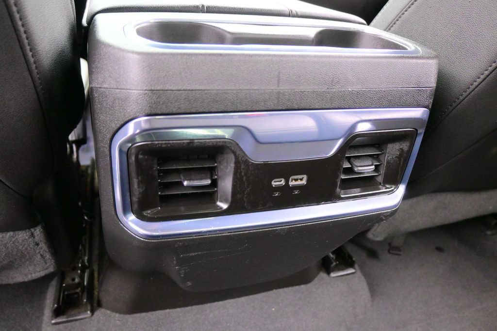 Used 2024 GMC Sierra 1500 Elevation w/ Elevation Premium Package RWD image 41