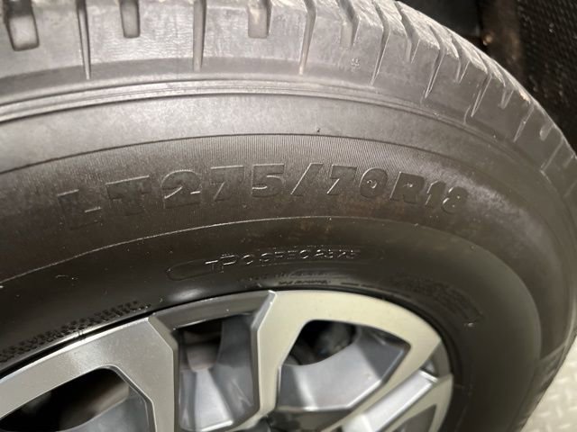 Used 2022 GMC Sierra 2500 SLT w/ SLT Convenience Package image 36