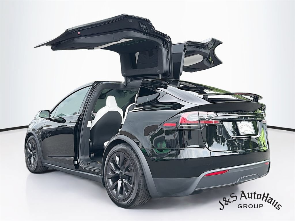 Used 2024 Tesla Model X AWD/4WD image 5