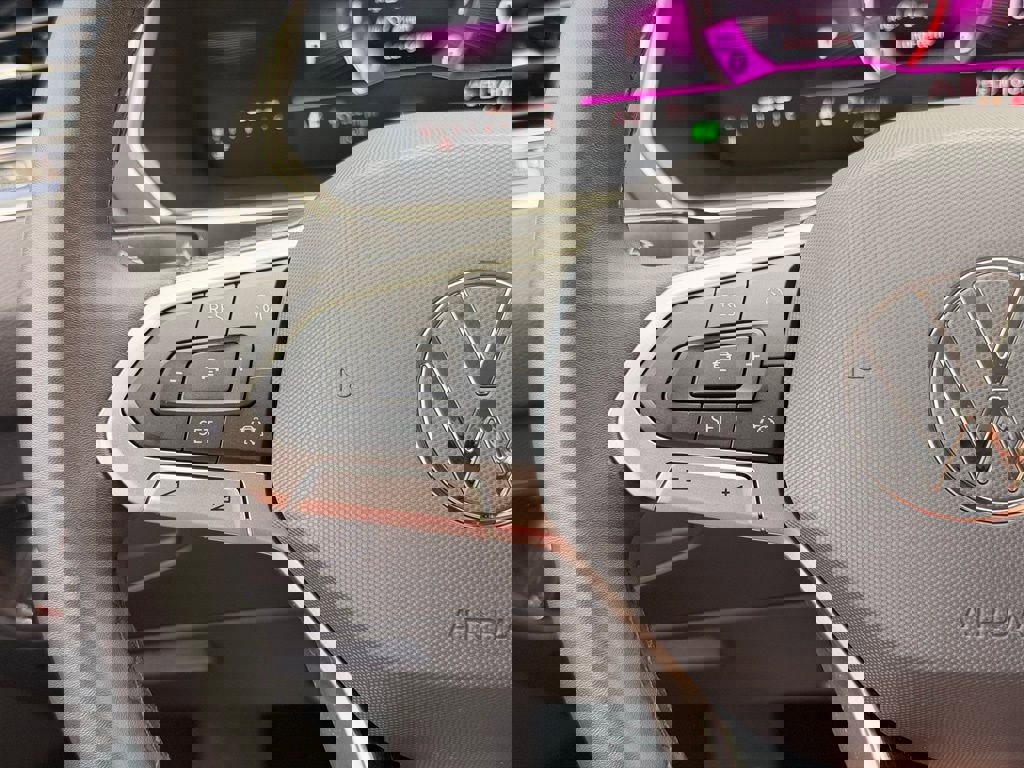 Used 2024 Volkswagen Tiguan Wolfsburg Edition image 29