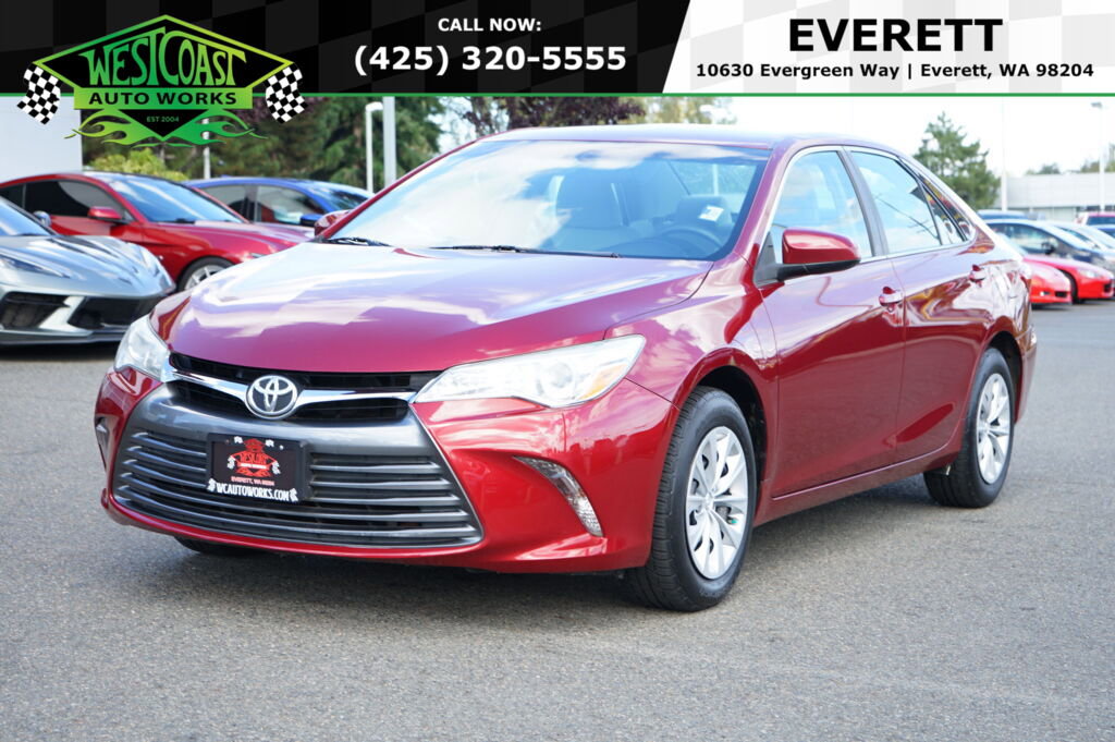 Used 2015 Toyota Camry LE