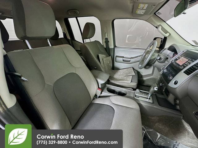 Used 2013 Nissan Xterra S image 24