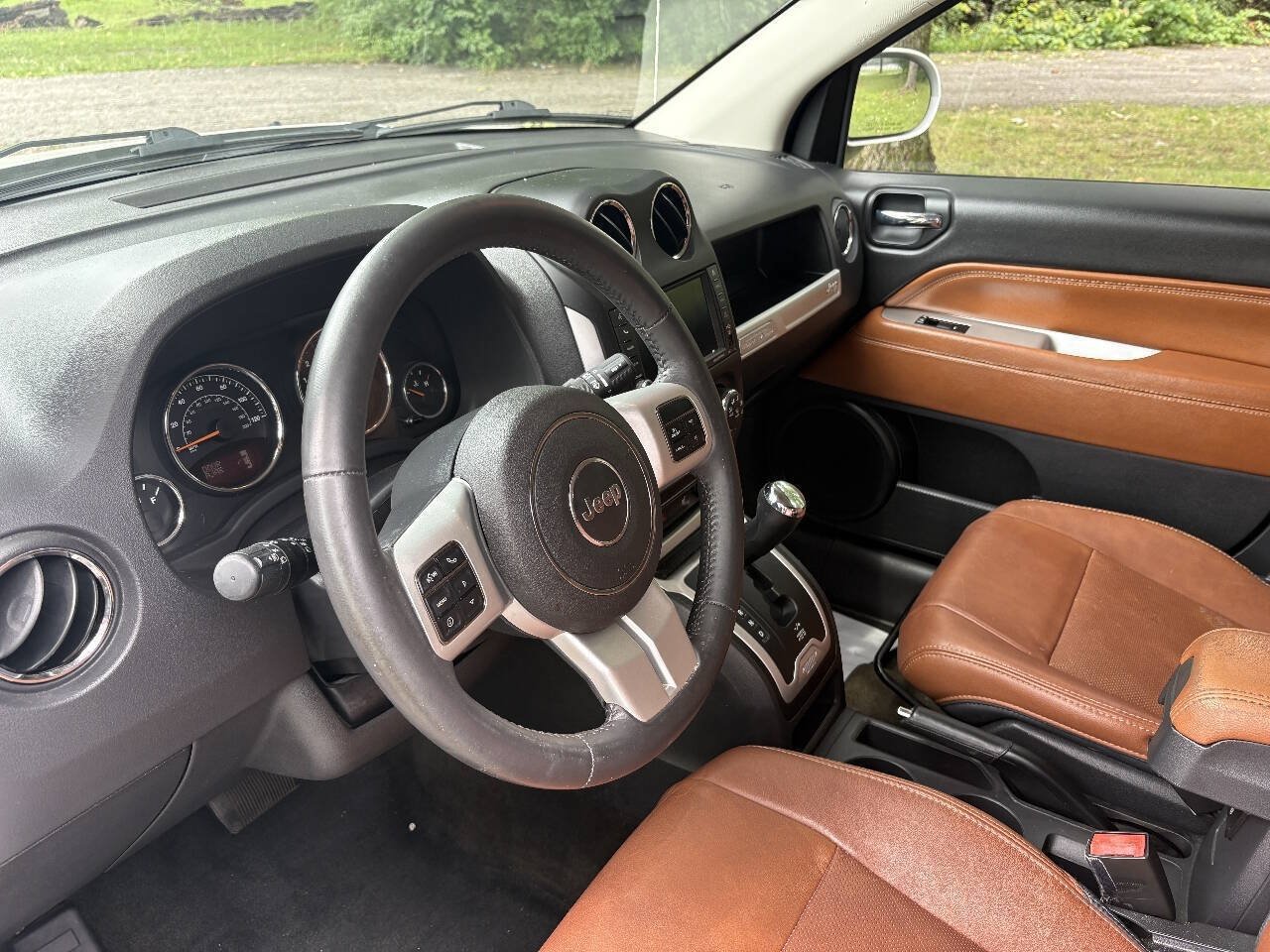 Used 2014 Jeep Compass Limited AWD/4WD image 21