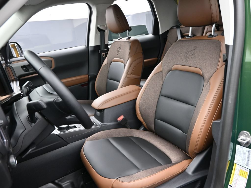 New 2025 Ford Bronco Sport Outer Banks w/ Sasquatch Outer Banks Package AWD/4WD image 16