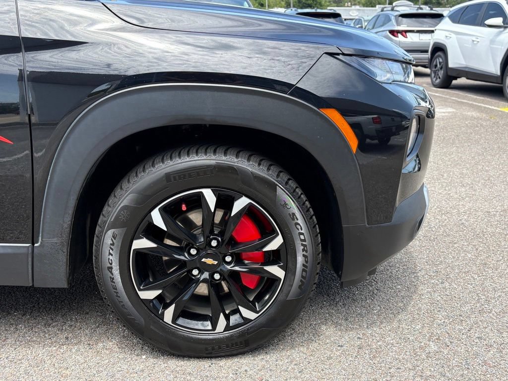 Used 2023 Chevrolet TrailBlazer LT FWD image 14