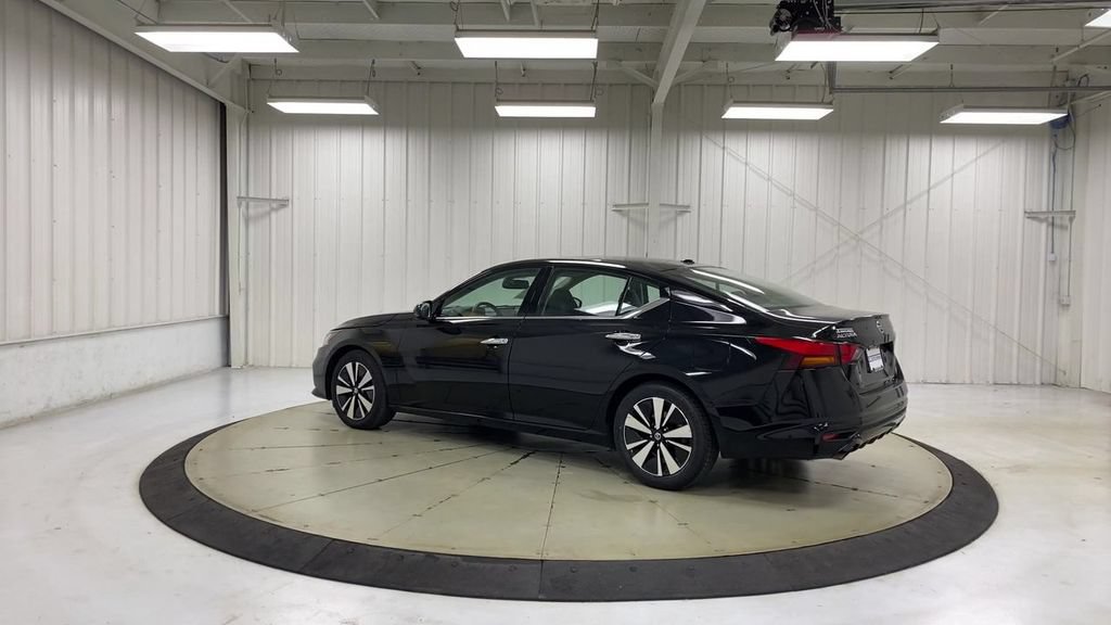 Used 2019 Nissan Altima 2.5 SL FWD image 6