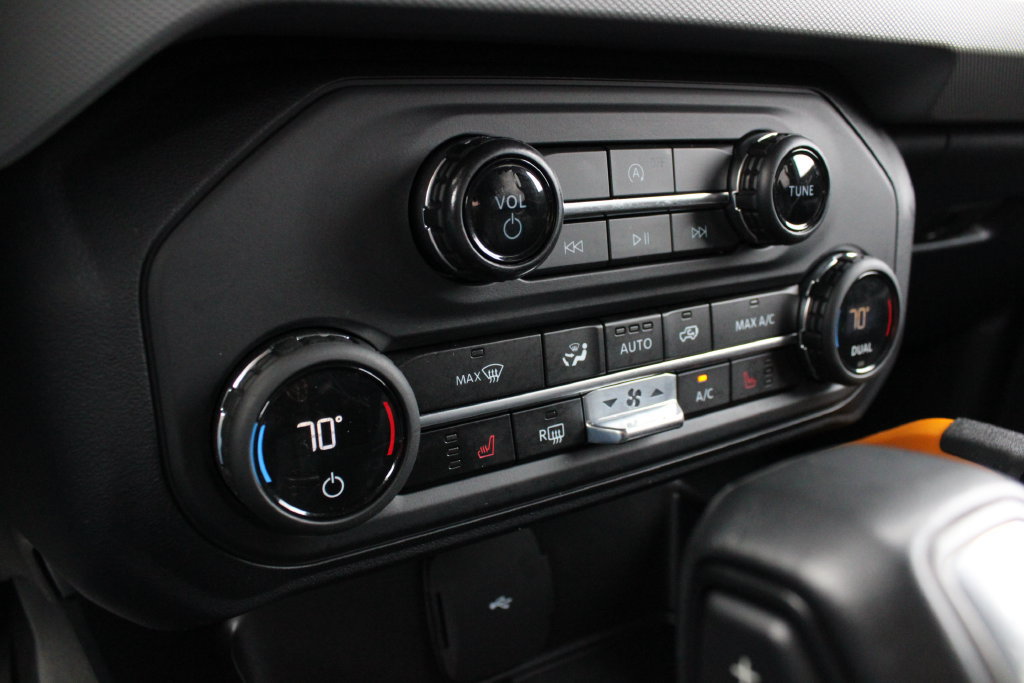 Used 2023 Ford Bronco Badlands AWD/4WD image 15
