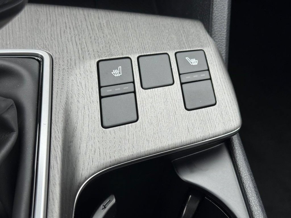 New 2026 Kia Sportage X-Line w/ X-Line Technology Package AWD/4WD image 17
