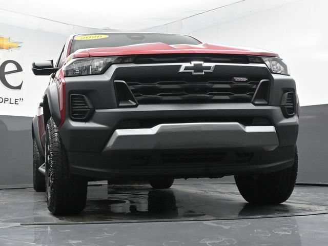 Used 2026 Chevrolet Colorado Trail Boss AWD/4WD image 3