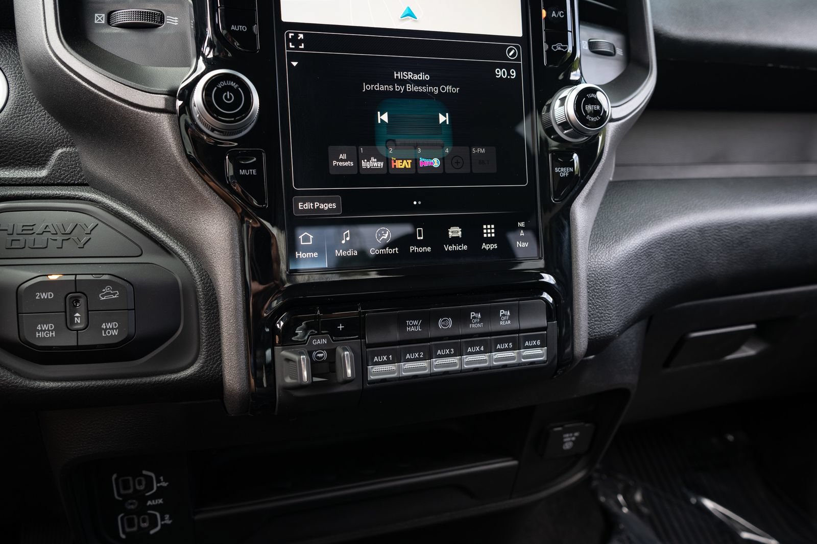 New 2026 RAM 2500 Warlock AWD/4WD image 25
