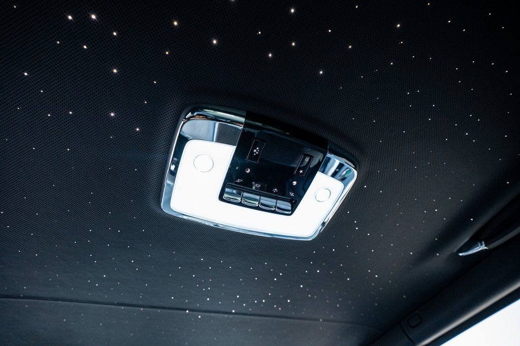 Used 2022 Rolls-Royce Cullinan image 73