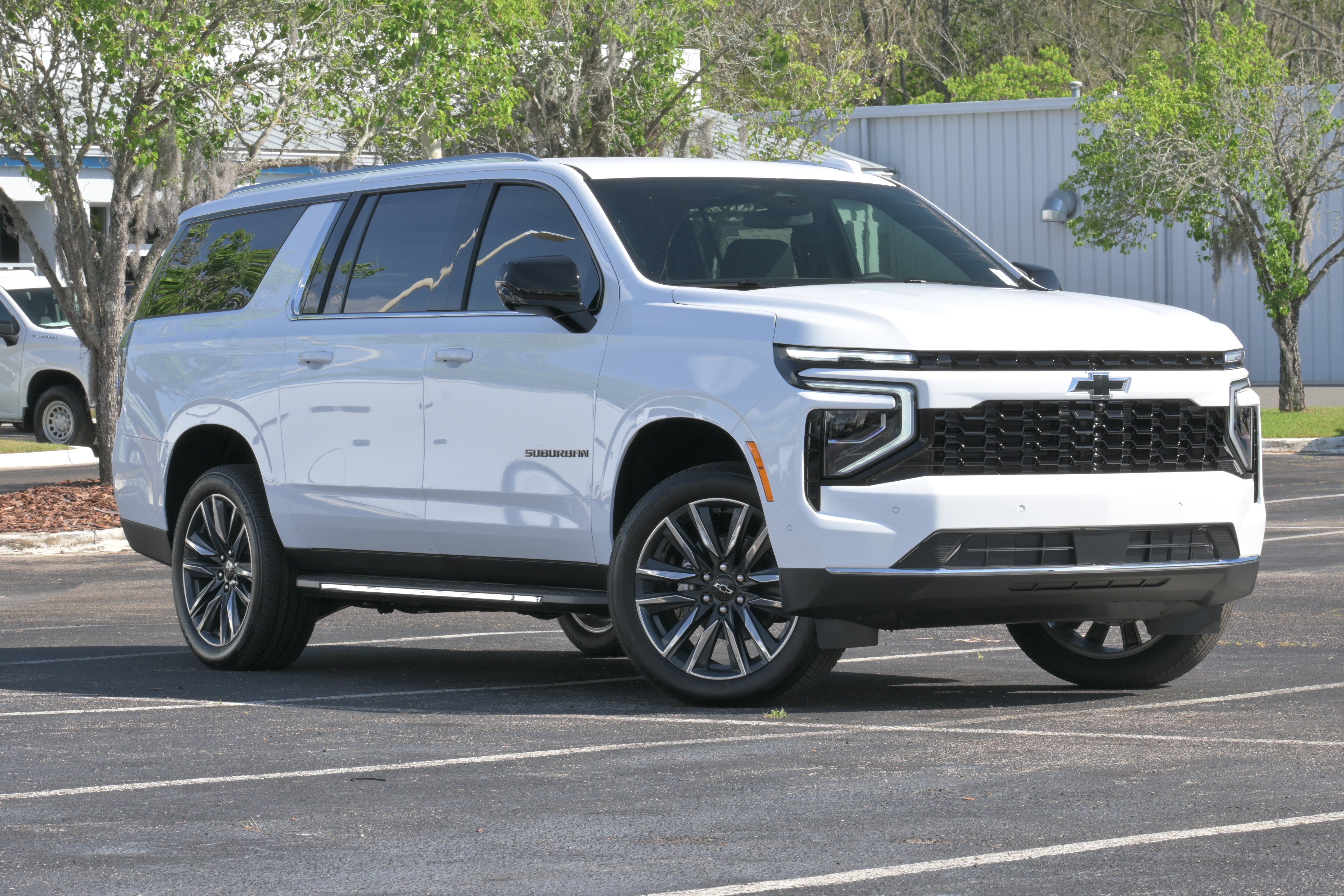 New 2026 Chevrolet Suburban LS w/ LS Custom Edition RWD image 2