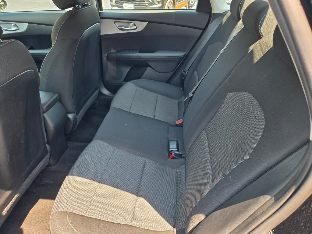 Used 2024 Kia Forte LXS FWD image 14