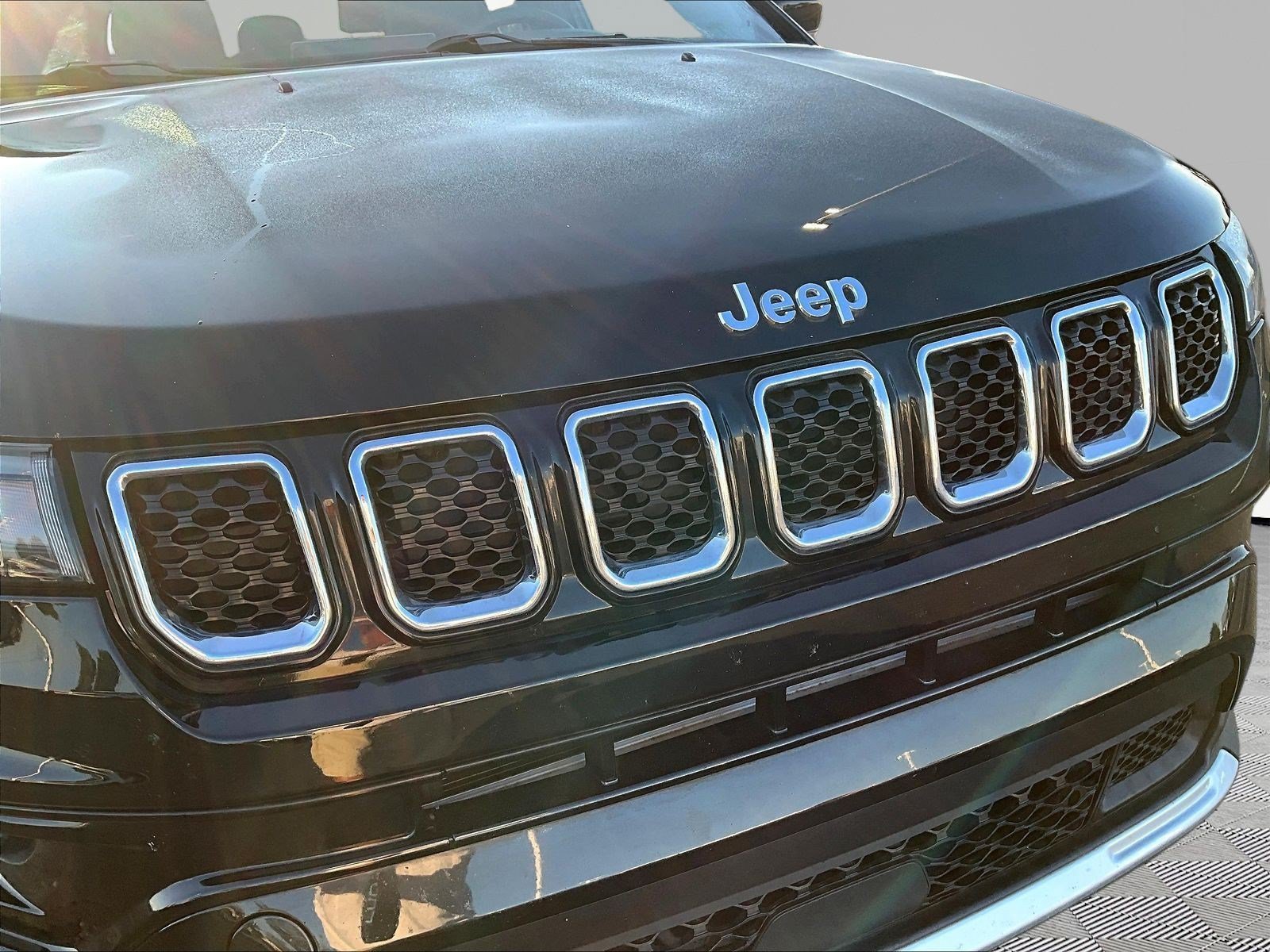 Used 2023 Jeep Compass Limited w/ Elite Group AWD/4WD image 33