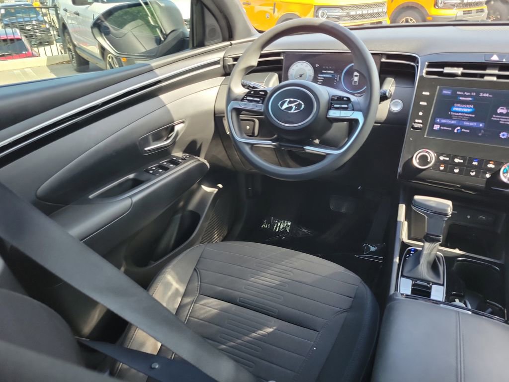 Used 2022 Hyundai Santa Cruz SEL w/ Activity Package FWD image 12