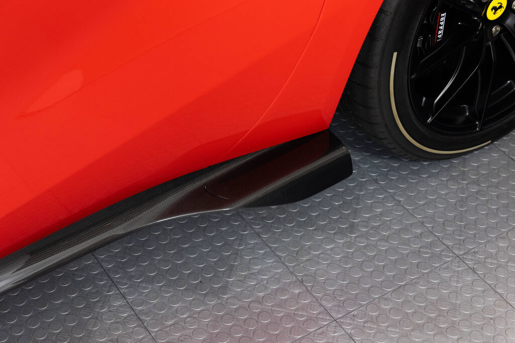 Used 2023 Ferrari 812 Competizione RWD image 20