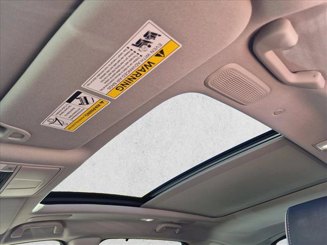 Certified 2026 Acura MDX w/ Advance Package AWD/4WD image 15