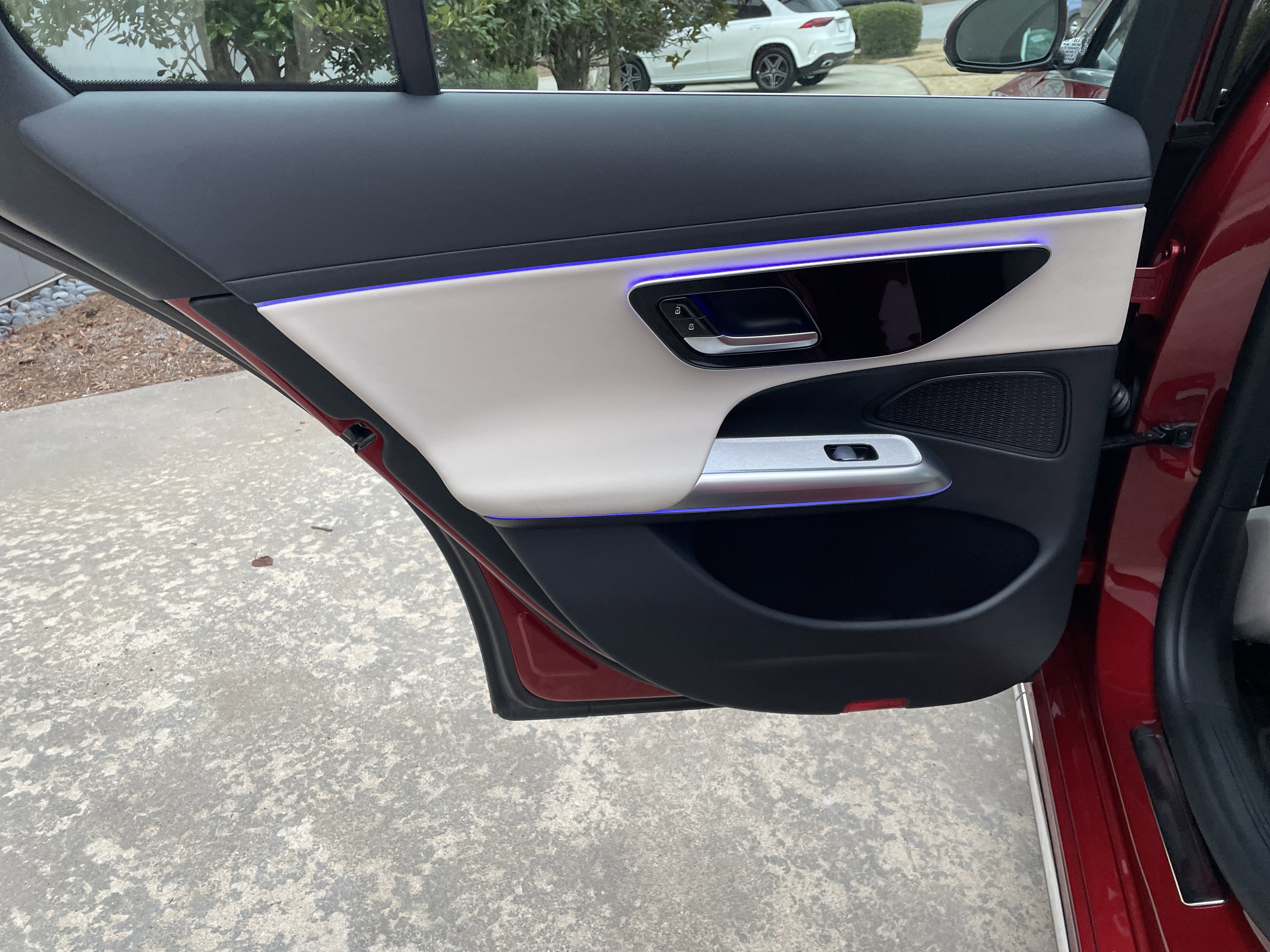 Certified 2024 Mercedes-Benz E 350 4MATIC Sedan image 38