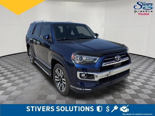 Used 2024 Toyota 4Runner Limited AWD/4WD image 3