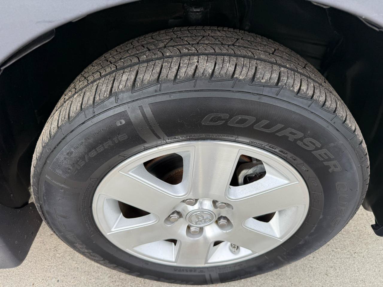 Used 2007 Toyota Sienna CE FWD image 29