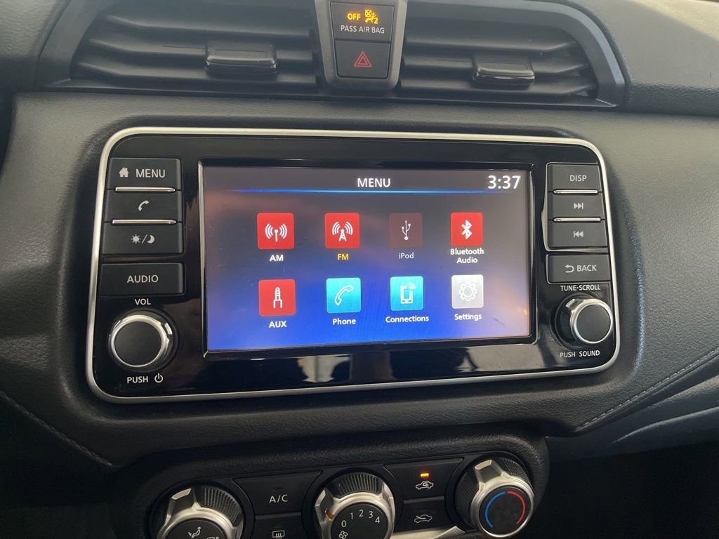 Used 2025 Nissan Versa S FWD image 56