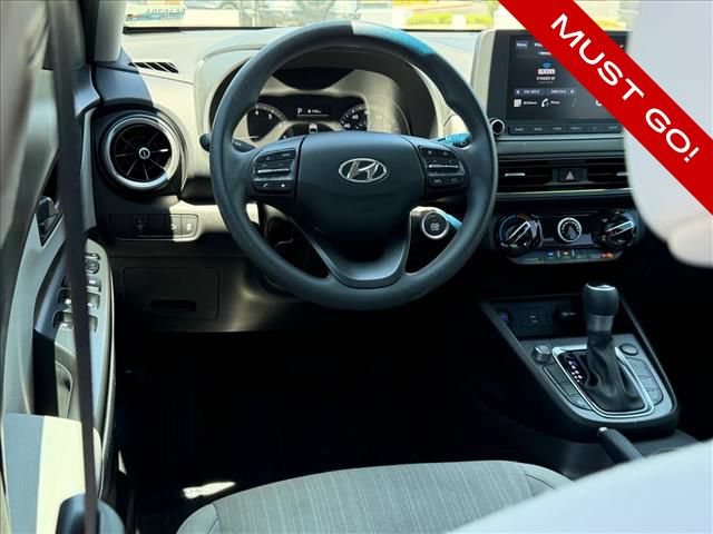 Used 2023 Hyundai Kona SEL FWD image 8