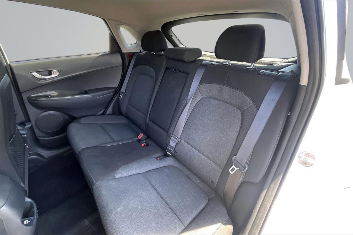 Used 2023 Hyundai Kona SE FWD image 26