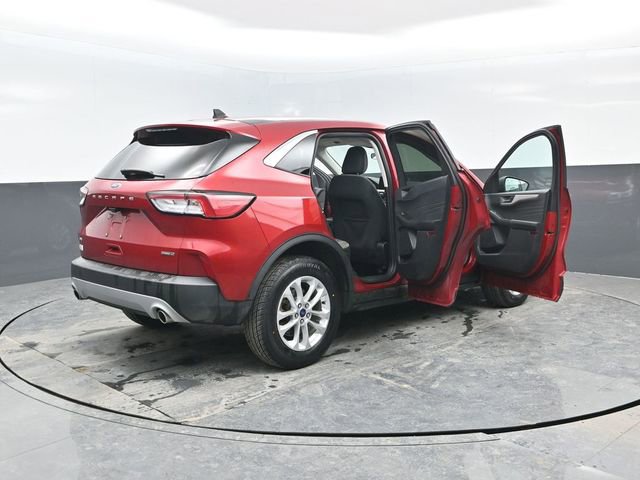 Used 2022 Ford Escape SE w/ Cold Weather Package image 22