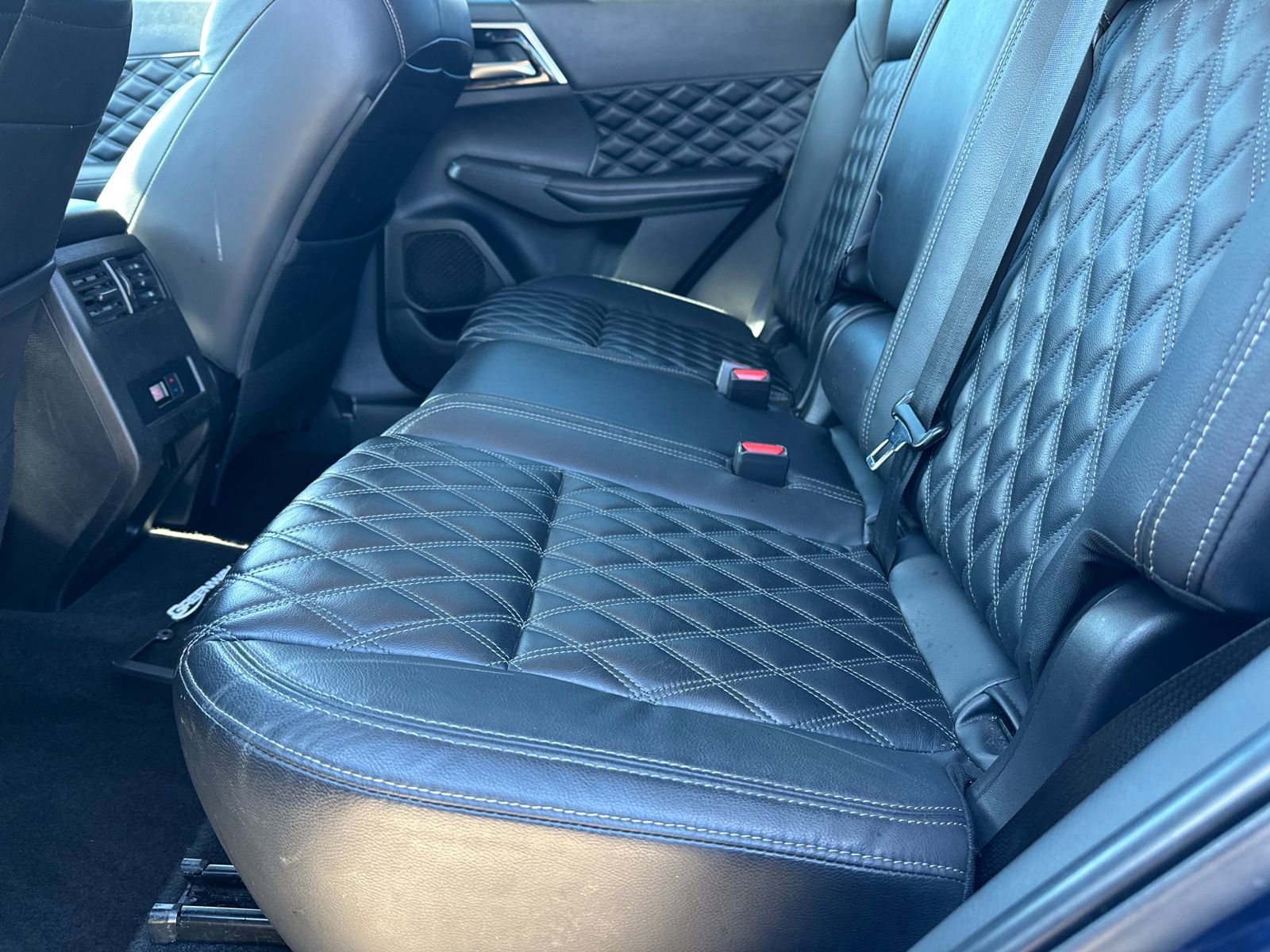 Used 2022 Mitsubishi Outlander SEL image 20