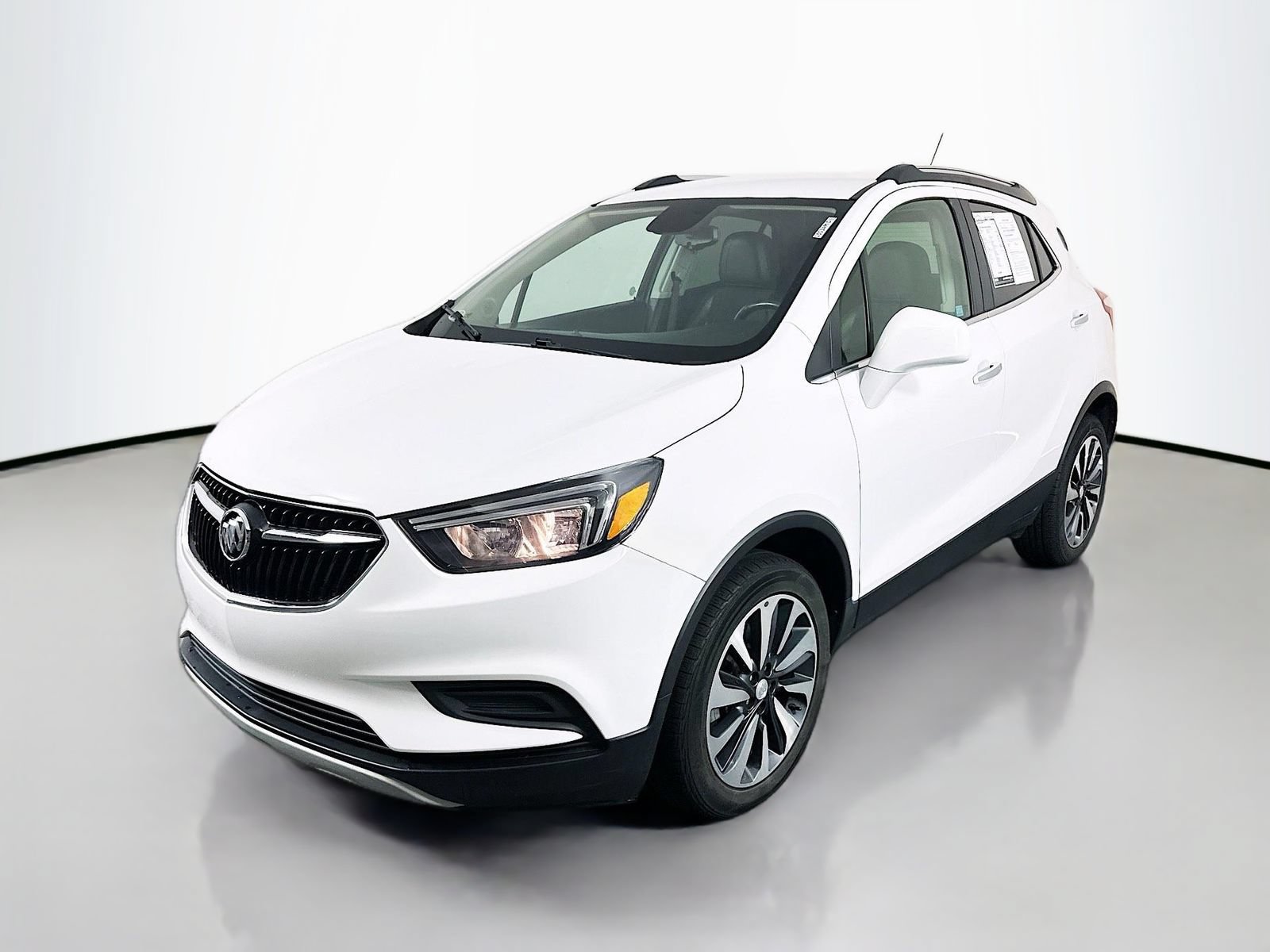 Used 2021 Buick Encore Preferred FWD image 3
