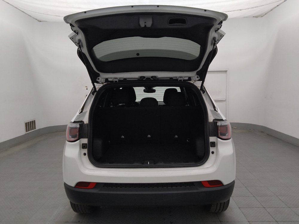 Used 2023 Jeep Compass Sport AWD/4WD image 29