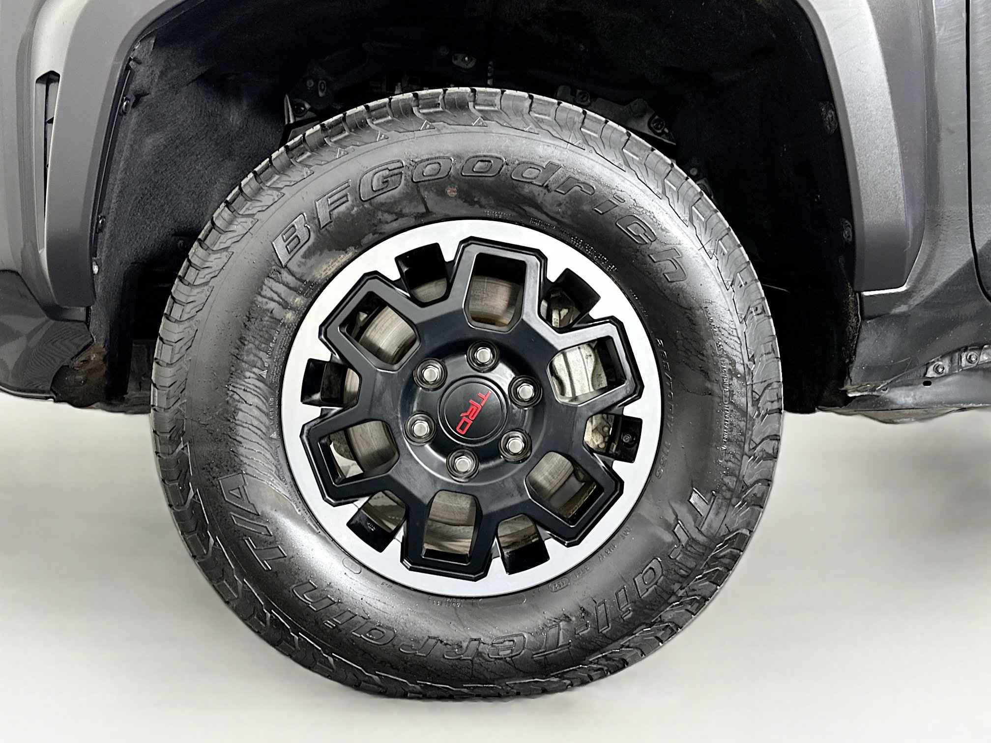 Used 2025 Toyota Tacoma TRD Off-Road AWD/4WD image 11